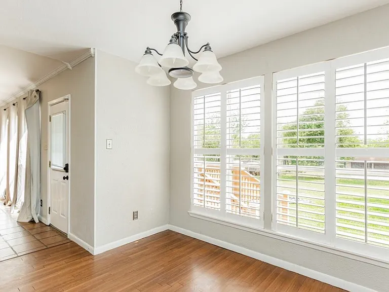 3935 Monta Dr — Photo 12