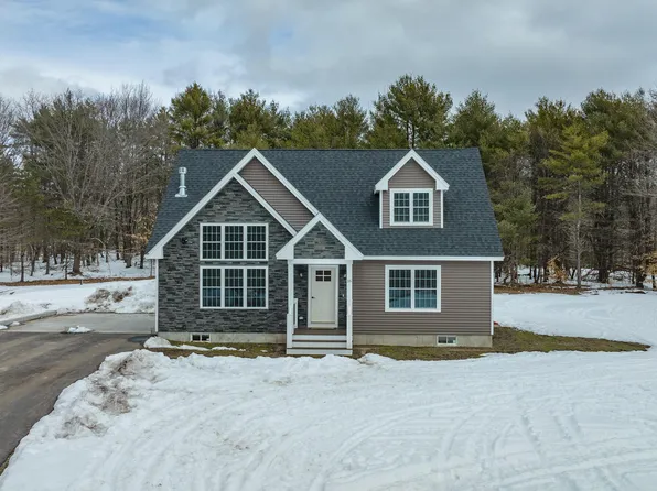16 Summer Lane, Gray, ME 04039