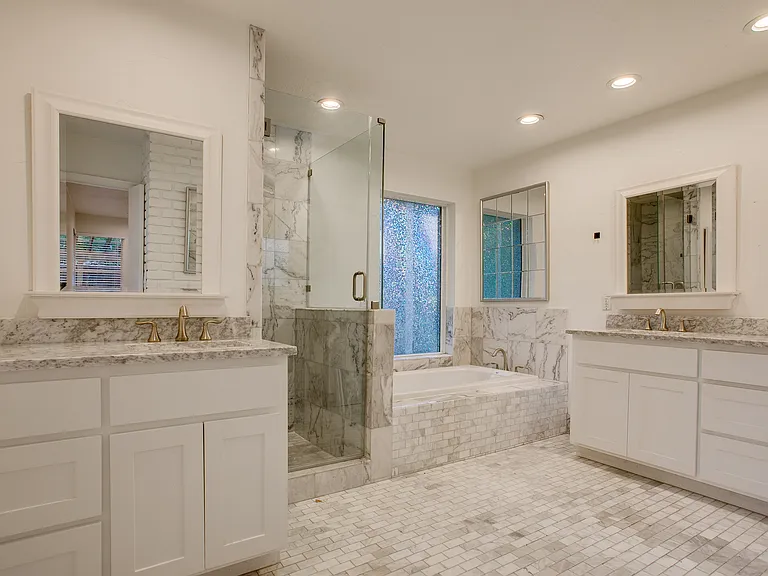 5815 Walnut Hill Ln — Photo 39
