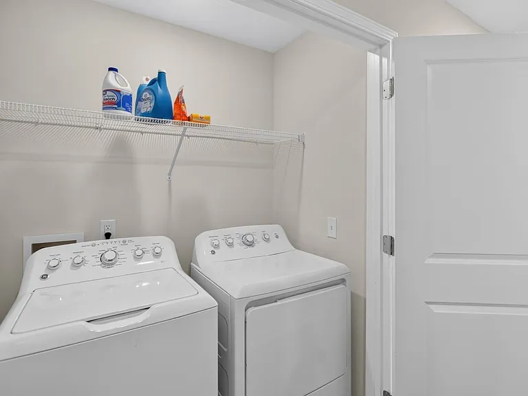5339 Cardinal Crest Blf — Photo 17