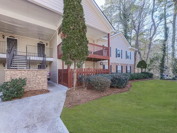 1708 Brighton Point, Sandy Springs, GA 30328