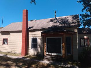 313 Main St, Toston, MT 59643