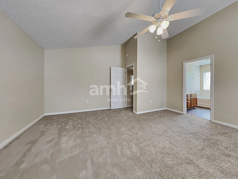 5001 Athol St — Photo 9