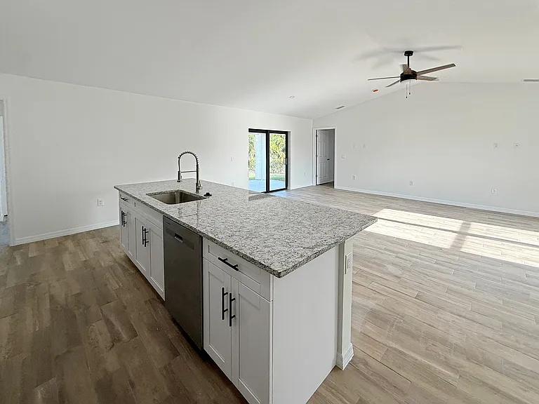 8157 Albatross Rd — Photo 8