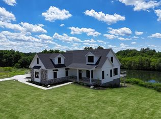 70258 Tiffany Dr, Edwardsburg, MI 49112