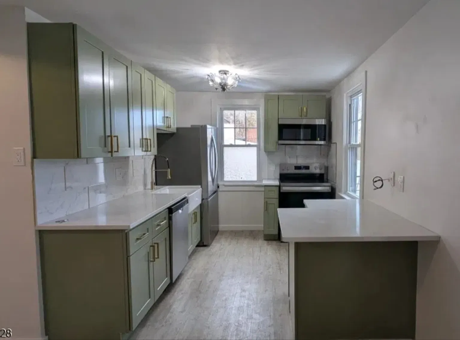 2 bed, $1,900 — Photo 3