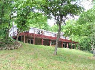 2821 Cherokee Dr, Bean Station, TN 37708