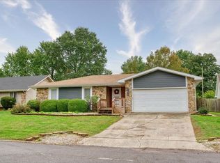 1630 W Winchester St, Springfield, MO 65807
