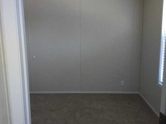 5th image of 993 Michigan Ave E #67M