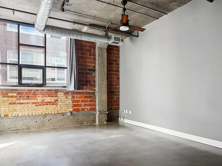 718 Washington Ave N #514 — Photo 7