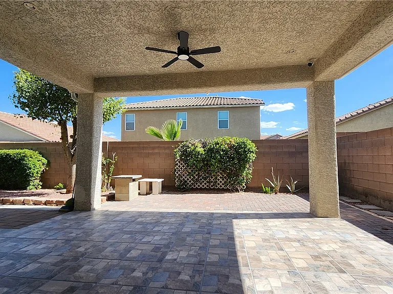9709 Hawk Cliff Ave — Photo 30