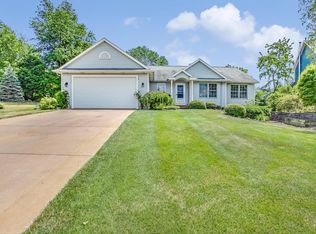 2652 Cape Coral Dr SW, Wyoming, MI 49418