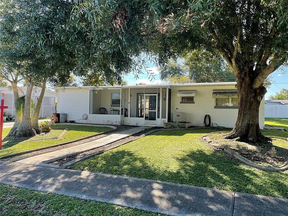 1st image of 22185 Beverly Ave