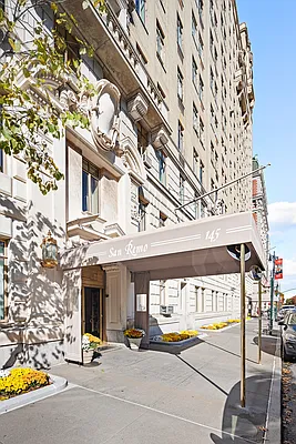 Sold by Compass | media 17