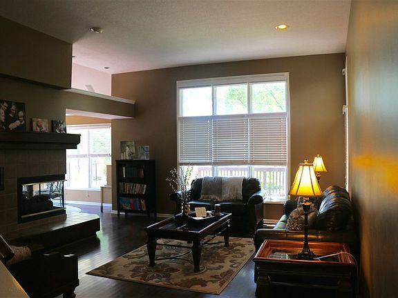 3rd image of 7405 E Cedaridge Cir