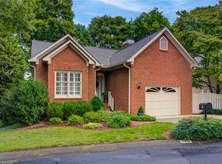 305 Hambrick Ct, Winston Salem, NC 27106