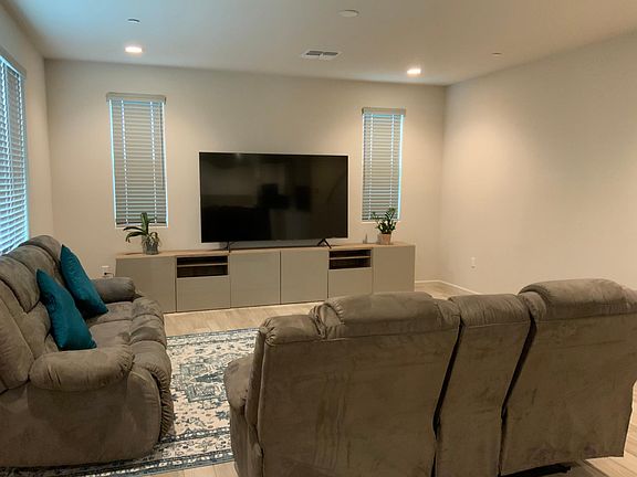 4th image of 2816 Autry Ln