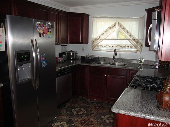 4th image of 6428 Longdale Dr