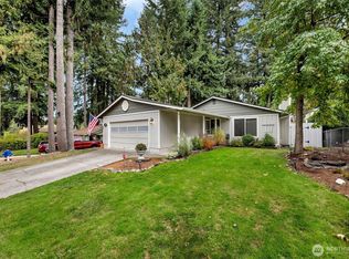 318 Rollingwood Dr, Kelso, WA 98626