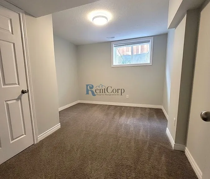 92 Thomas St #1 — Photo 14