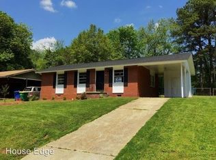 1148 Evelyn Dr, Forest Park, GA 30297