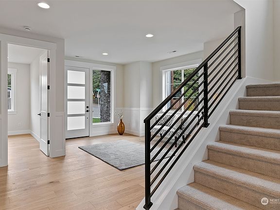 5th image of 13205 128th Avenue NE