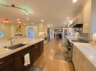 11 Seth Low Mountain Rd, Ridgefield, CT 06877