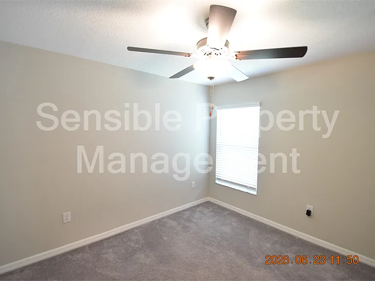 13021 Meadow Pond Pl — Photo 23