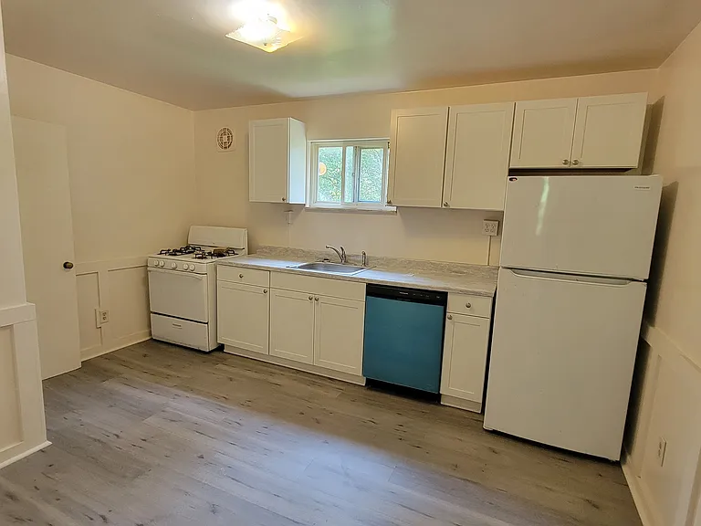 13 Fleck Ct — Photo 5