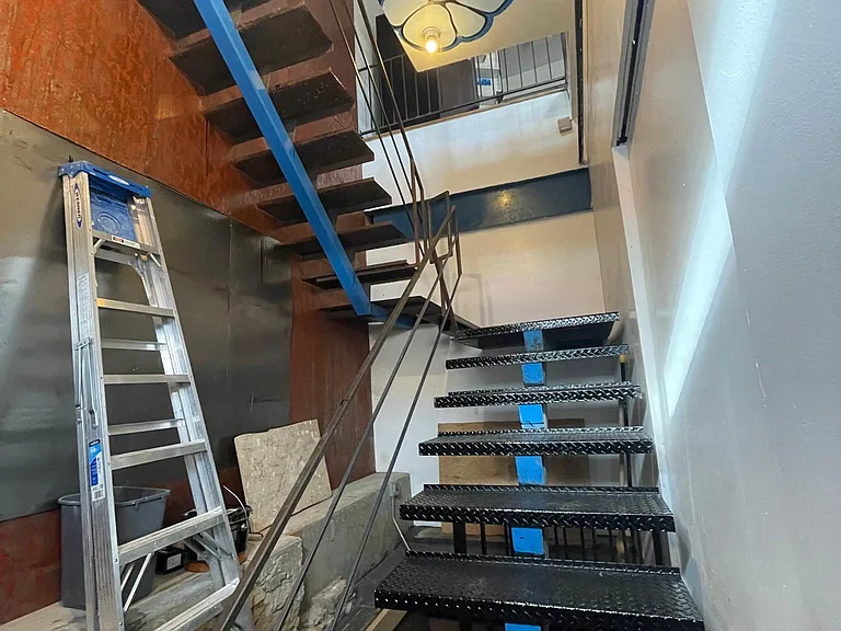 1111 W Randolph St #2 — Photo 2