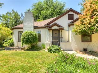 916 Whitman Ave, Medford, OR 97501