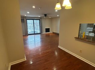 16 Juniper Rd UNIT 21, North Attleboro, MA 02760