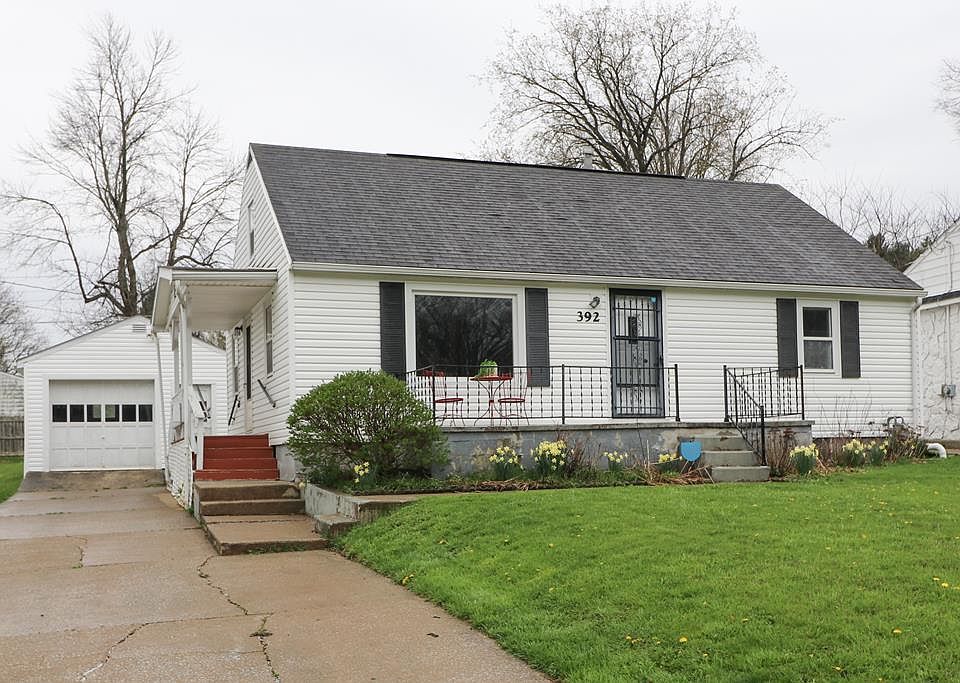 1st image of 392 Gem Ave