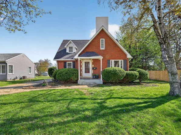1114 Sherman Ave, Janesville, WI 53545