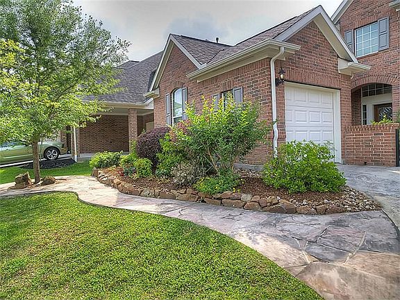 3rd image of 6223 River Manor Dr