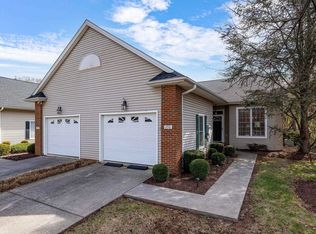 398 Spring Oaks Dr, Harrisonburg, VA 22801