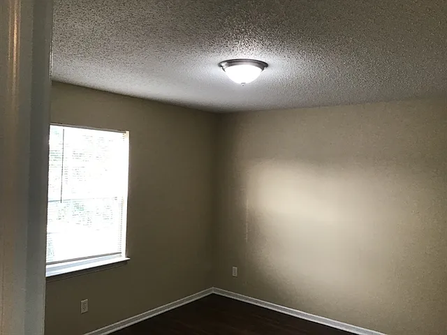 8838 Squire Boone Ct — Photo 14