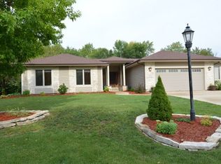 W195S8540 Plum Creek Blvd, Muskego, WI 53150