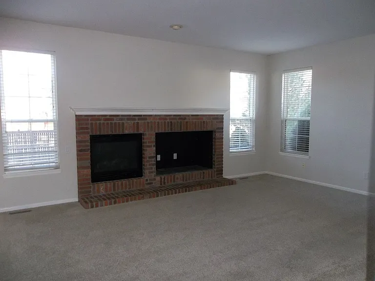 2514 Rock Creek Dr — Photo 11