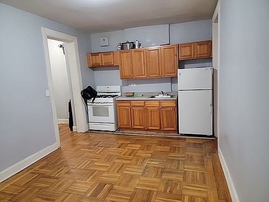2nd image of 213 W 238th St #11