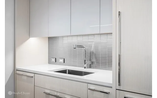 Rented by Douglas Elliman | media 28