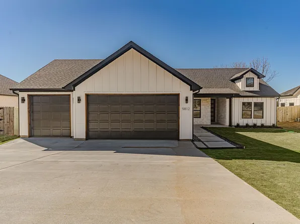 5812 Belaire Cir, Granbury, TX 76048