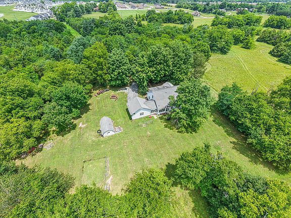 4th image of 873 Walnut Grove Rd