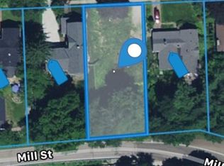 154 High St, Chagrin Falls, OH 44022