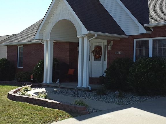 5th image of 1423 Boxwood Dr