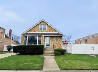 10820 S Kostner Ave, Oak Lawn, IL