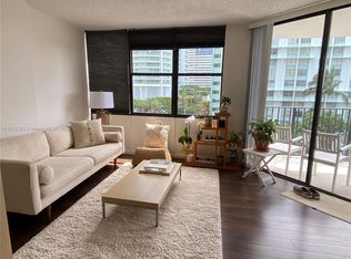 1865 Brickell Ave APT A502, Miami, FL 33129