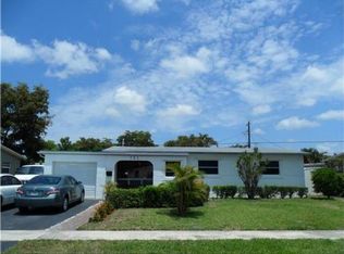 721 SW 67th Ter, Pembroke Pines, FL 33023