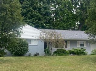 157 Blackstone Dr, Dayton, OH 45459