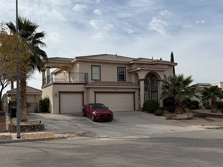 13582 Emerald Coast Ln — Photo 2
